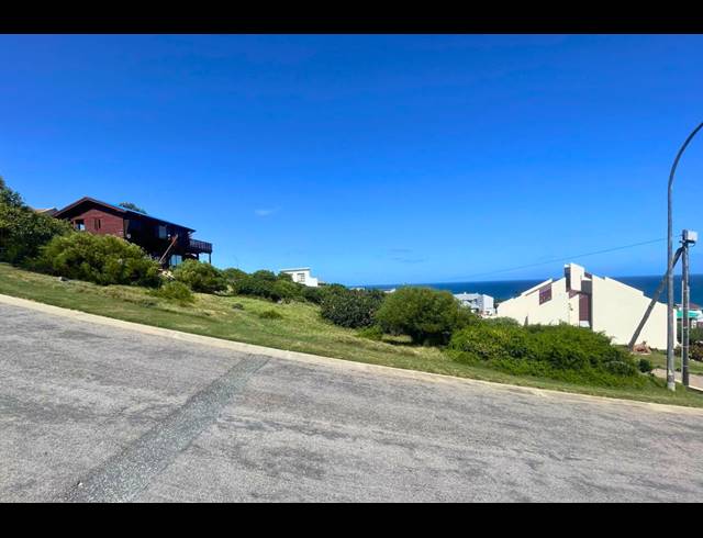 869M² VACANT LAND FOR SALE IN DANA BAY